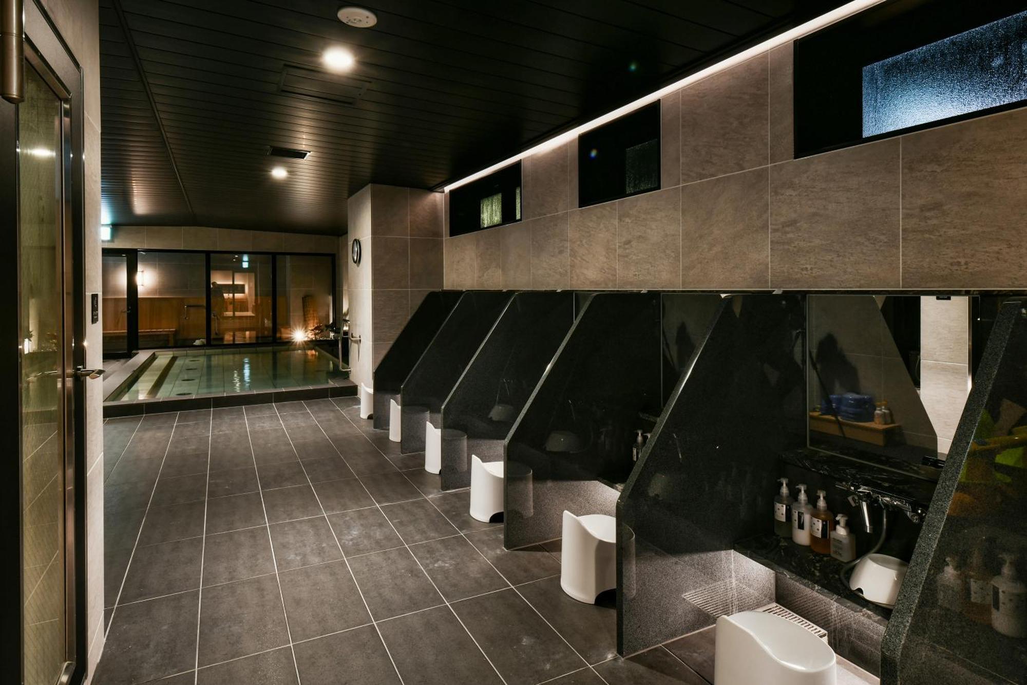 Ref Matsuyama City Station By Vessel Hotels Εξωτερικό φωτογραφία